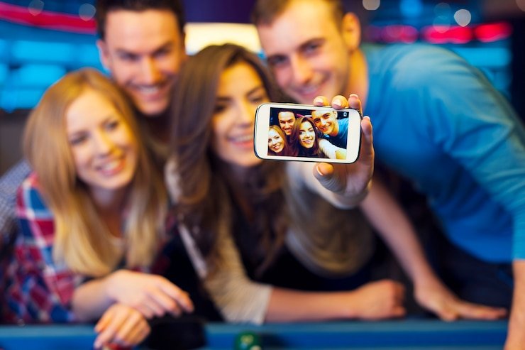 Studio live dealer blackjack dengan antarmuka pemain askasino